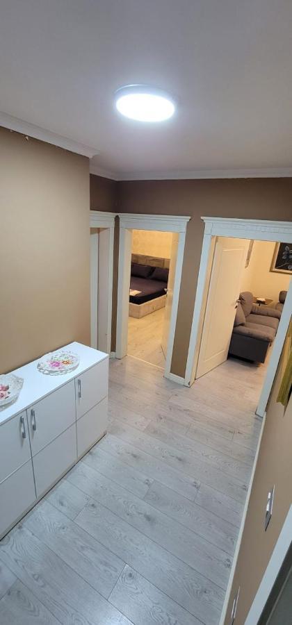 New Bazar Luxury Apartment Tiranë Luaran gambar