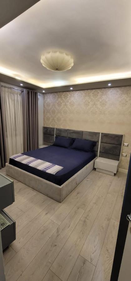 New Bazar Luxury Apartment Tiranë Luaran gambar